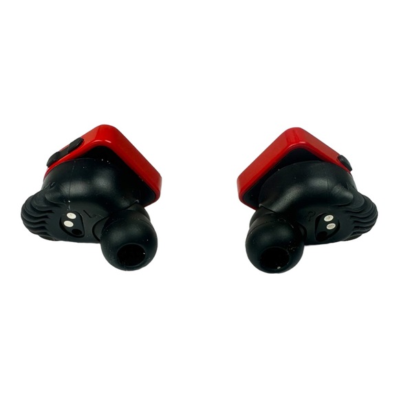 Louis Vuitton Horizon Monogram Earphones - Picture 5 of 7